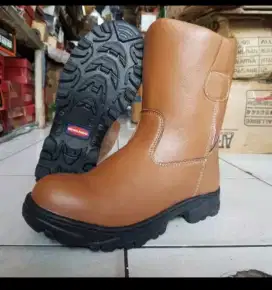 Ready Sepatu bots Safety uk 39-41 bayar COD