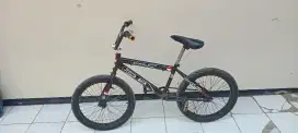 sepeda bmx ring 20 terpedo