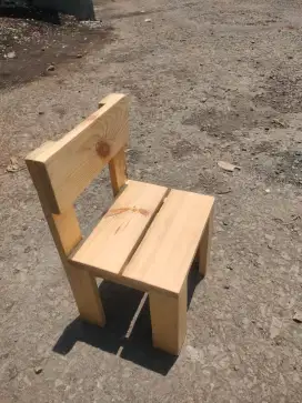 Kursi Kayu anak TK kecil mini