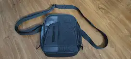 Jual tas selempang pria Samsnite original