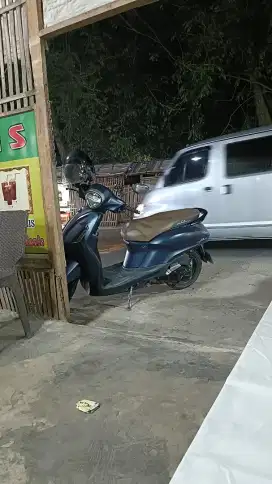Yamaha Grand Filano Luxury