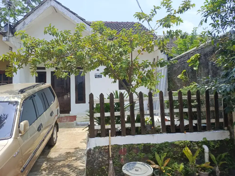 Dijual santai perumahan Griyakalisuren Blok B