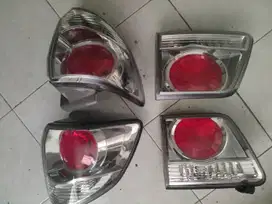 Lampu rem untuk Fortuner TRD VNT 2015, almost new!!!