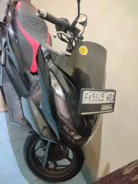 Jual motor Honda PCX 160 jarak tempuh 950