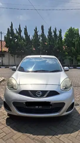 Nissan March 2015 Bensin