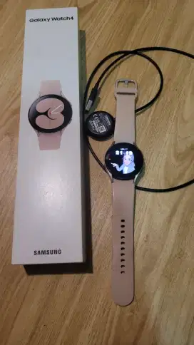 Samsung Galaxy Watch 4