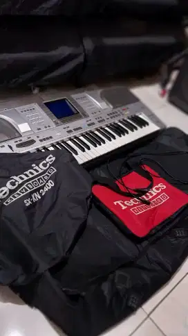 Di beli keyboard technics