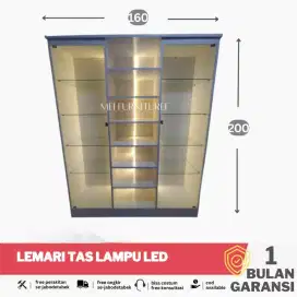 Lemari Tas 3 Pintu Kaca Transparan lampu led - Rak Tas Lampu Kaca