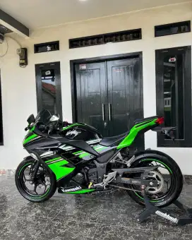 Kawasaki Ninja 250 Fi 2018 KM 5 RB