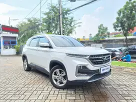 Wuling Almaz 1.5 Smart Enjoy 7-Seater Bensin-AT 2019 Putih