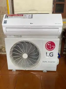 Ac LG dual inverter 1/2 pk original thialand R32