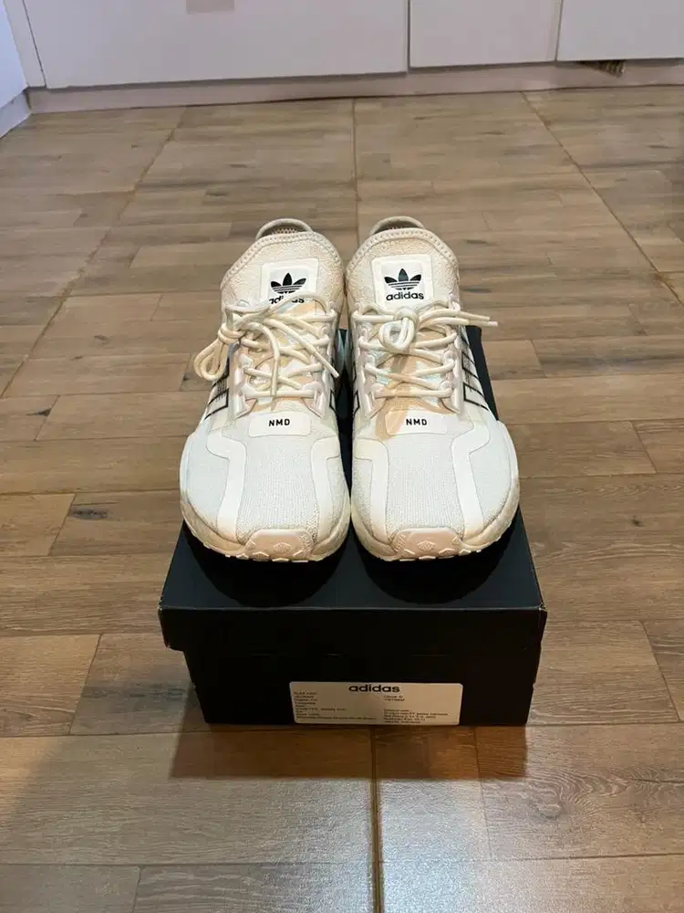 Adidas Originals NMD R1.V2