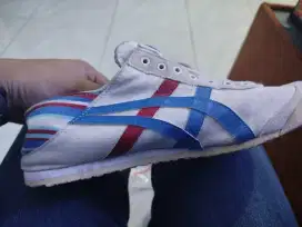 Onitsuka Tiger size 42