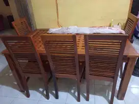 Jual meja makan kayu, bekas pakai