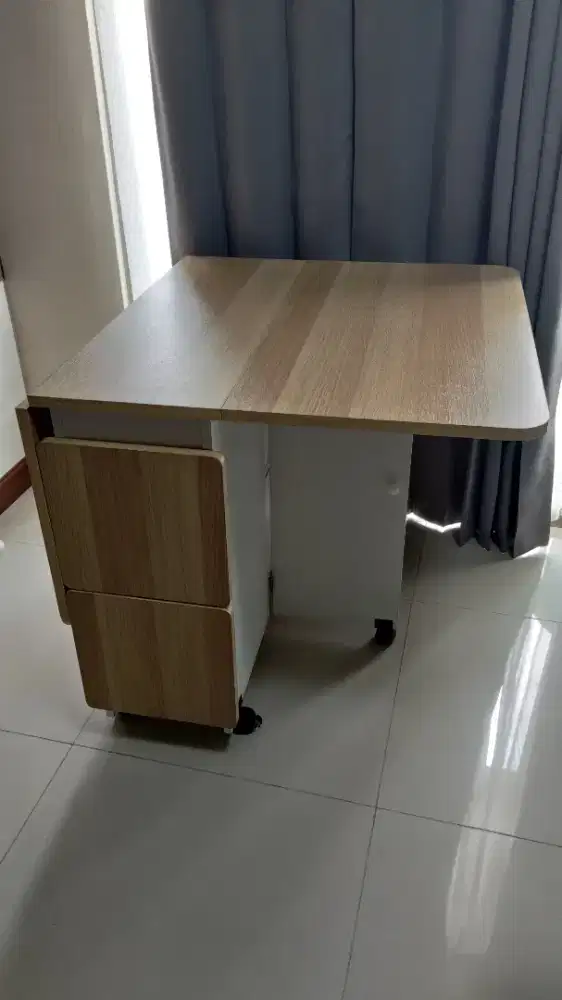 Meja makan pira allison dt120