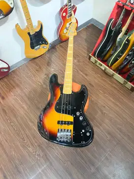 Fender Jazz Bass Marcus Miller Signature Made in Japan