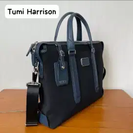 Tas Laptop Tumi Harrison Barnes Brief Sycamore Jinjing Selempang
pria