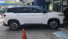 WULING ALMAZ RS PRO 1.5 -7 SEATER