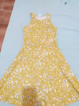 H&M dress kuning sz S