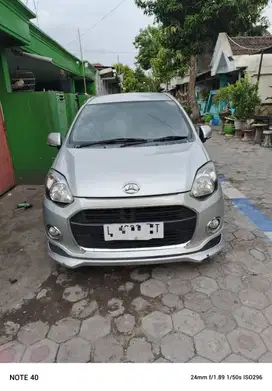 Daihatsu Ayla 1.0 X Elegant Bensin-MT 2014 Abu-Abu