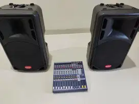 Speaker Baretone Max15 RAE dan Mixer 8FX Soundcraft