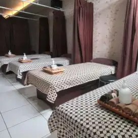 Dibutuhkan terapis pijat wanita