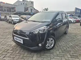 DP Rendah  12,5JT Toyota Sienta 1.5 Q Bensin-AT 2016 Hitam