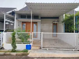 dijual rumah di Cluster Adipura harga 650 juta