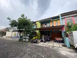 Rumah mewah di perumahan cluster Elite manahan solo kota