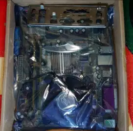 Mobo Asus P5GC-MX 1333, Dual Core E6600 3,3 Ghz RAM 4GB DDR2.