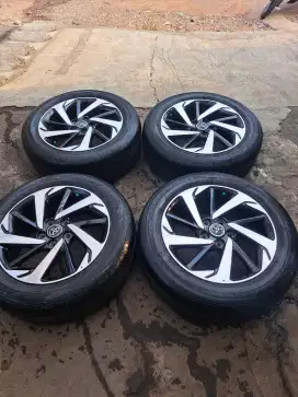 Velg dan ban r17 rush cocok buat innova terios