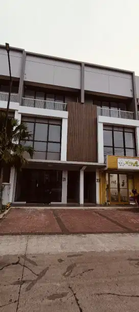 Disewakan Ruko 3 Lantai di Cendana Parc Lippo Karawaci