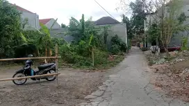 Dijual tanah shm pek jl lempongsari raya 2 menit saja