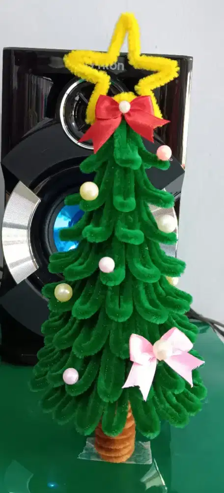 Pohon natal mini kawat bulu