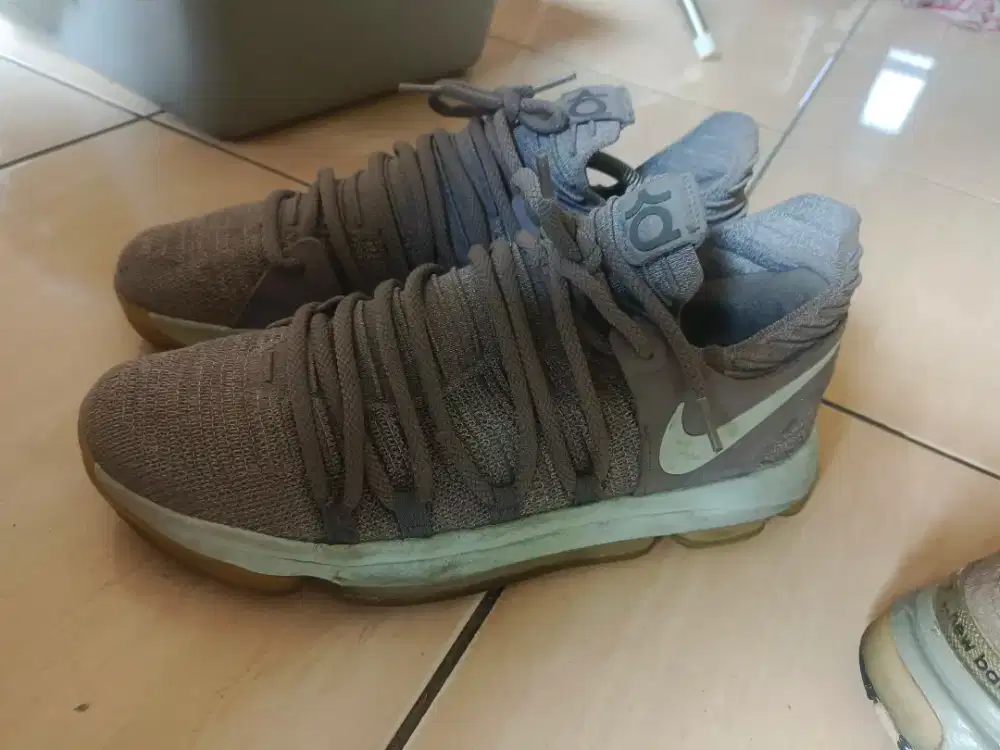 NIKE KD size 43