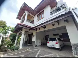 Rumah 2 Lantai di Taman Galaxy Indah, Jalan Agave 4, Bekasi