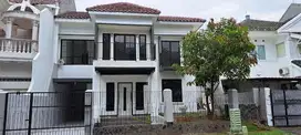 Rumah baru minimalis mewah di Puspita loka BSD Serpong