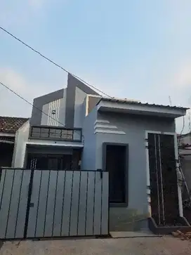 Dijual Rumah mungil siap huni, lokasi depan di Citra Indah City