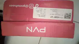 Di Jual Sepatu Baru