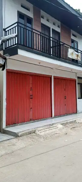 dijual kontrakan 9 pintu + 3 kios dekat kemang pratama