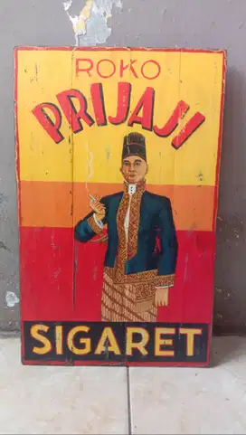 Pajangan Iklan Jadul ROKO PRIJAJI SIGARET