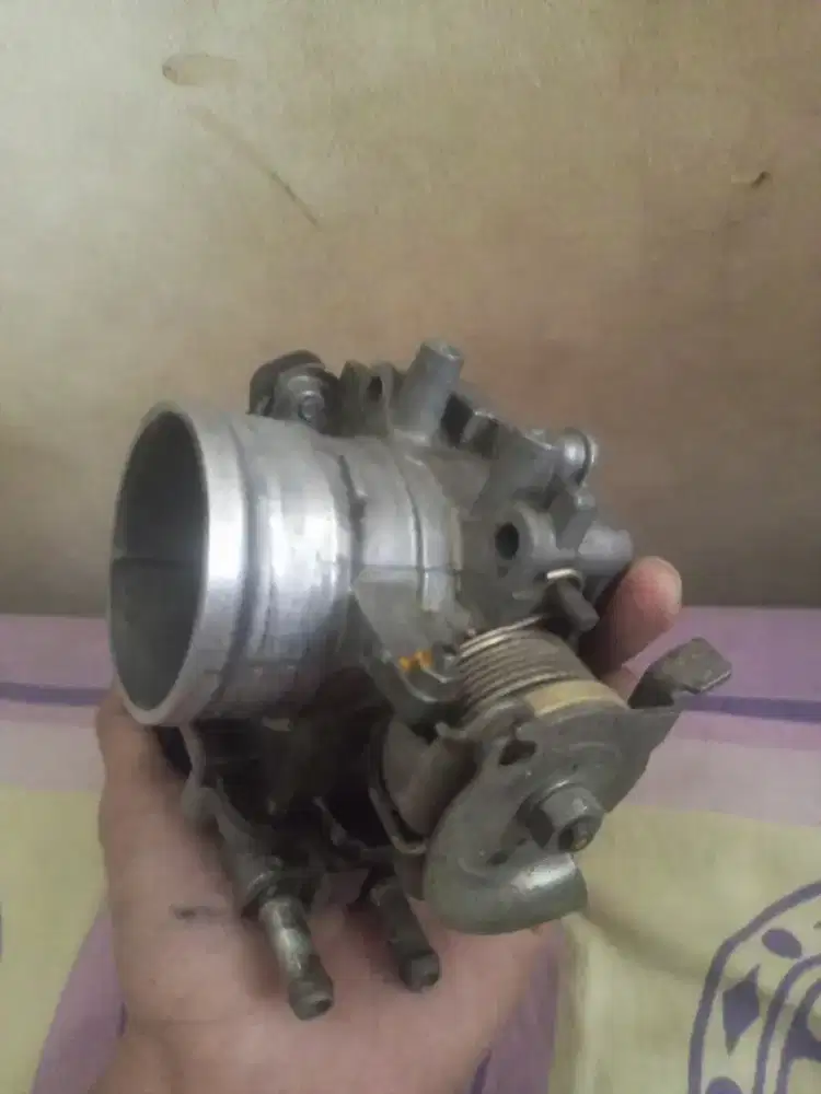 Trhottle body city gd8