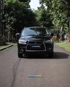 CASH TERMURAH [LOW KM] OUTLANDER SPORT PX AT MATIC 2014 HITAM MOBCARS