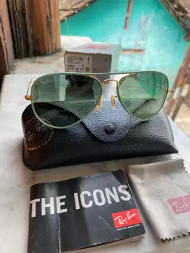 Kacamata Ray-Ban full color