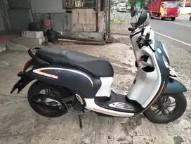 Honda Scoopy 2023 mulus