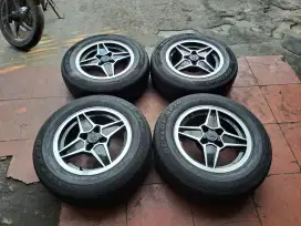 Velg dan ban r14 spoke f cocok kijang super garnd xenia avanza cary