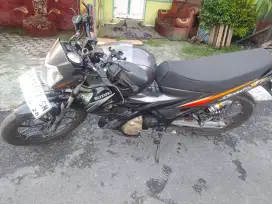 Motor satria F 150