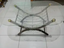 Meja Kaca Ruang Tamu