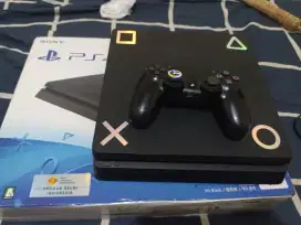 Dijual PS 4 Slim 1 TB