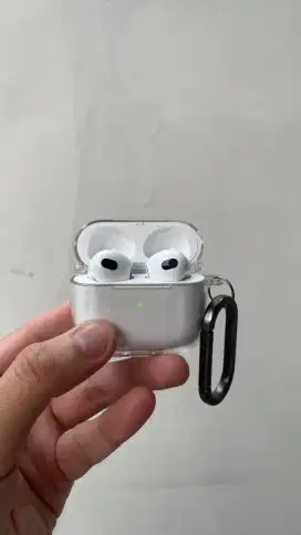 Airpods Gen 3 With Wireless Magsafe dan Lightning Case Original